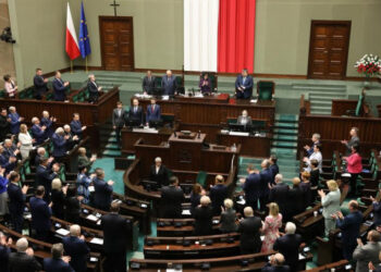 Polska – przed wyborami: intryga zostanie zachowana do dnia głosowania