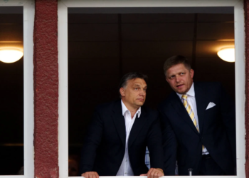 W “Klubie Orbána” – nowy uczestnik: dlaczego Słowacja przysporzy Unii Europejskiej bólu głowy.