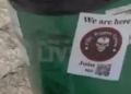 Skanujesz taką nalepkę? Możesz trafić na listę potencjalnych terrorystów
