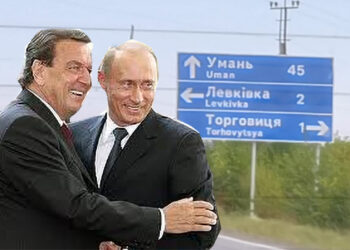 80-letni Gerhard Schröder pozostaje rosyjskim lobbystą i próbuje nadal grać w wielką politykę