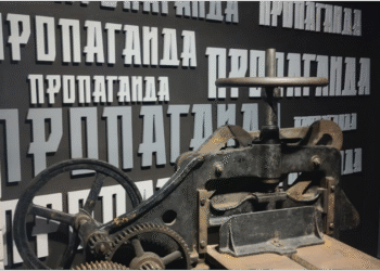 Manipulacje i zagrożenia: wojna informacyjna Rosji przeciwko Polsce i krajom bałtyckim