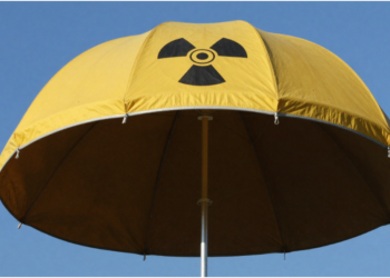 Prawie 51 proc. Polaków popiera posiadanie przez ich kraj broni jądrowej: Sondaż