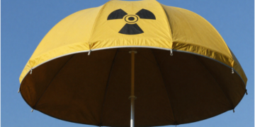 Prawie 51 proc. Polaków popiera posiadanie przez ich kraj broni jądrowej: Sondaż