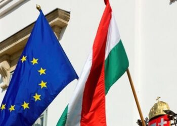 Nowy przywódca Węgier zmienia kurs na UE